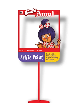 Cafe Amul Food Outlet Branding - Almond Branding Best Retail Design Agency Mumbai Restaurant Store Design Cafe Amul Restaurant Selfie Point